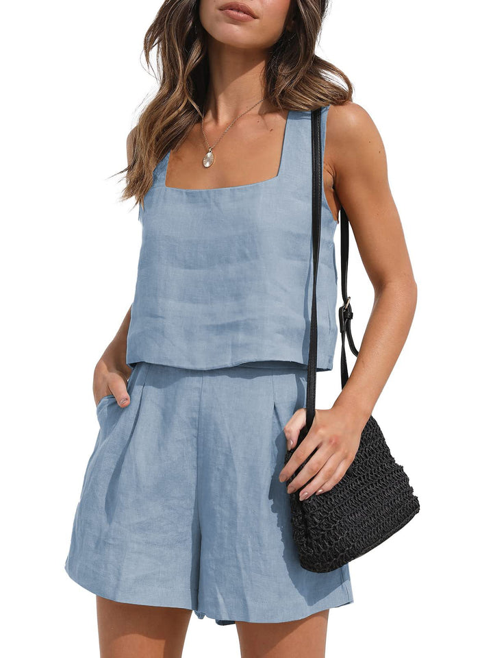 Women’s matching casual top and shorts outfit