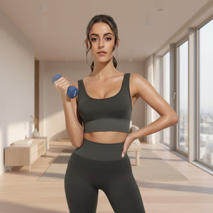Women's plus size seamless sports bra