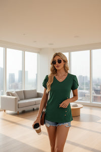 Women's light green V-neck short sleeve T-shirt