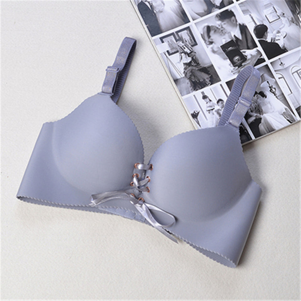 Women's wire-free everyday bra